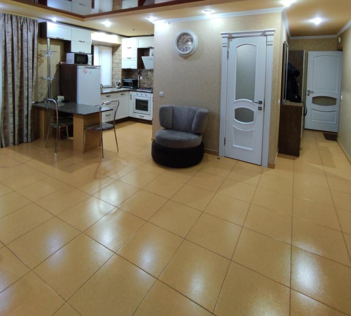 Comfortable Apartment 克列缅丘格 外观 照片