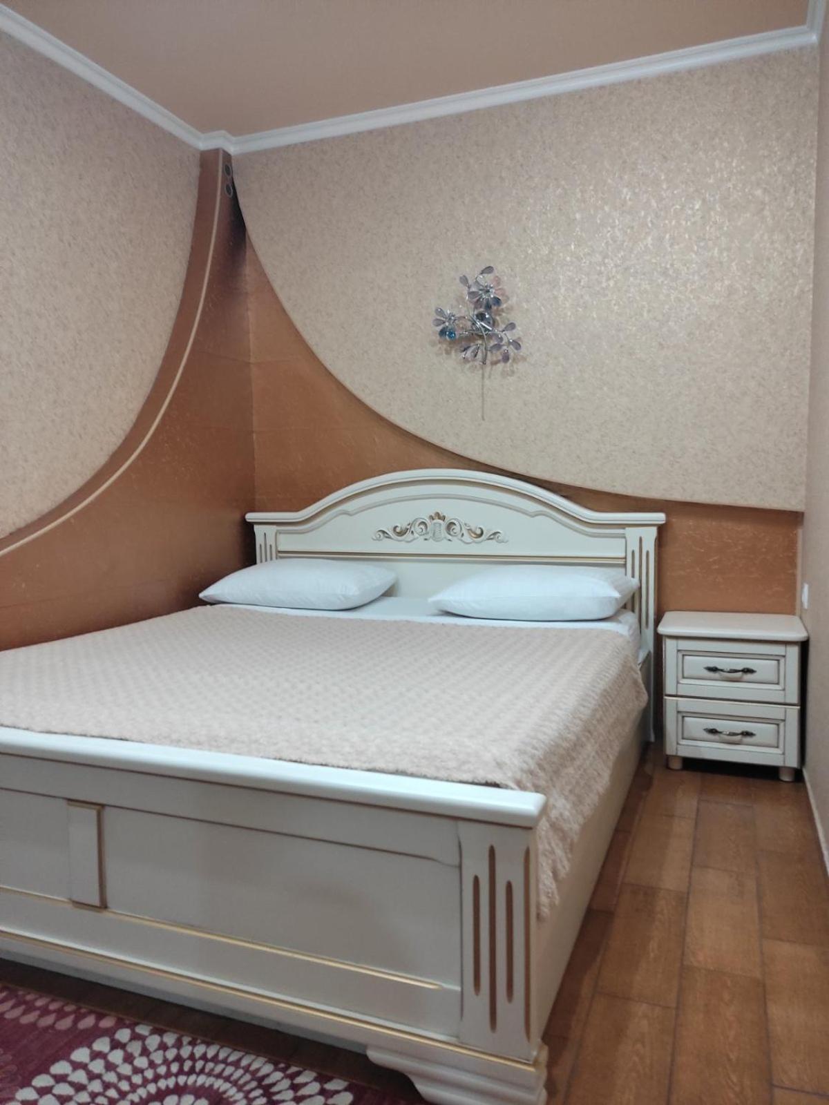 Comfortable Apartment 克列缅丘格 外观 照片