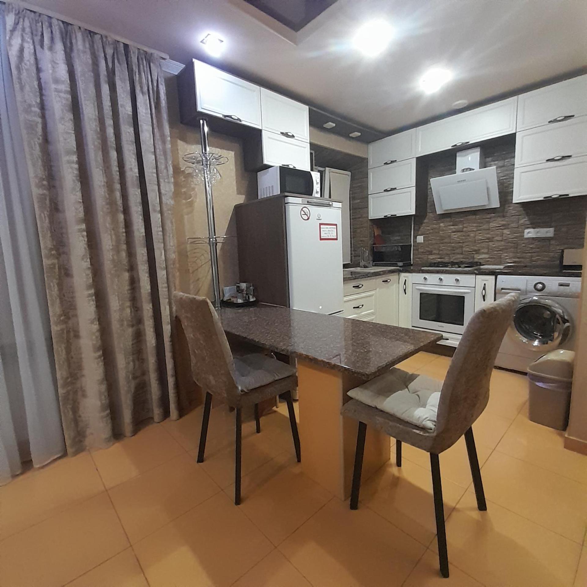 Comfortable Apartment 克列缅丘格 外观 照片